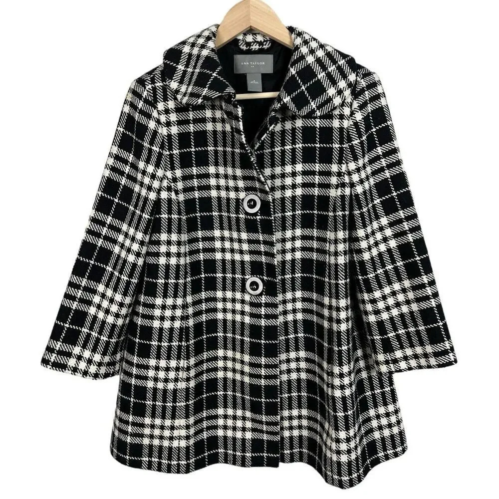 Anne Taylor Plaid Peacoat Size 6 Black & White Recycled Wool Blend Women’s